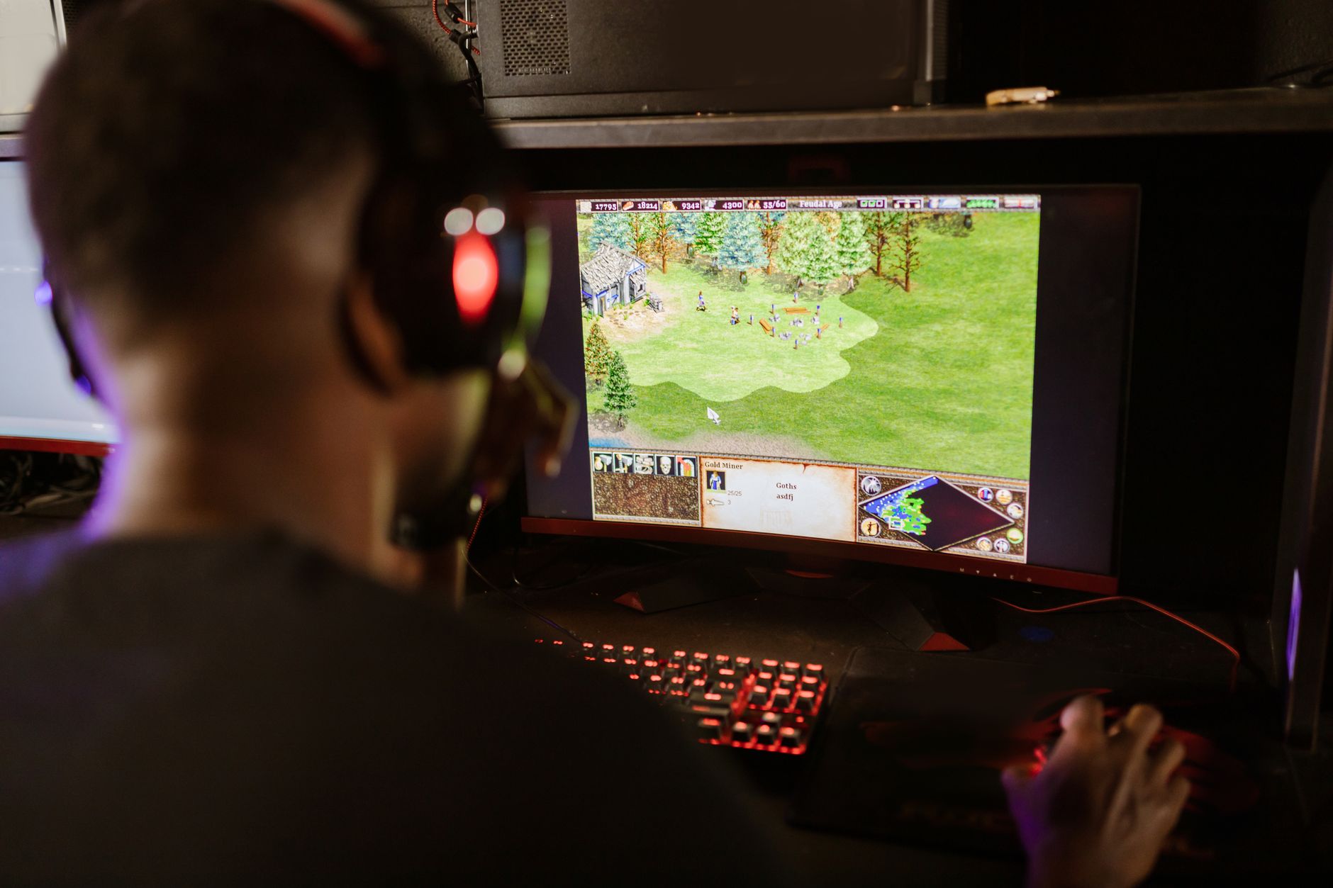 RuneScape veteran players: Quick tips to conquer the game